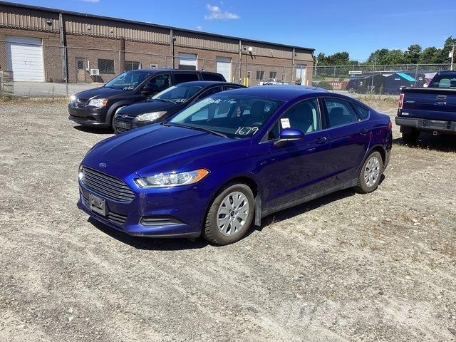 Ford Fusion S Cars