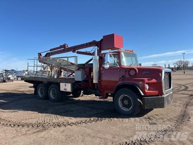 Ford L8000 Other