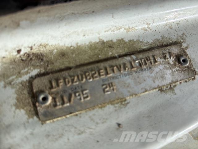 Ford L8000 Water bowser