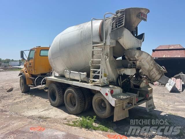 Ford L9513 Other trucks