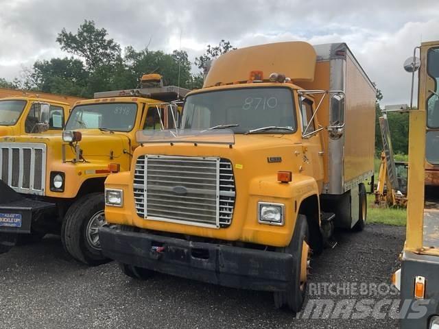 Ford LN8000 Box trucks