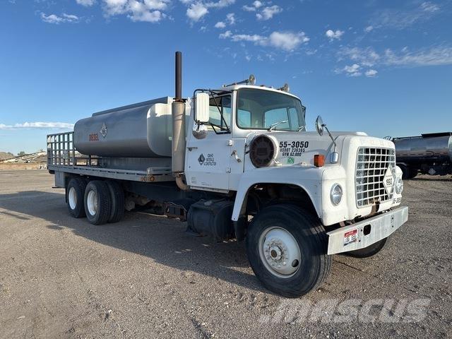 Ford LT8000 Tanker trucks