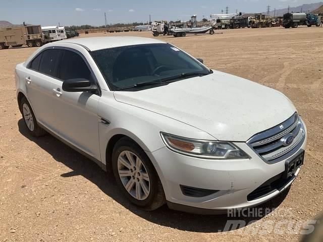 Ford Taurus Cars