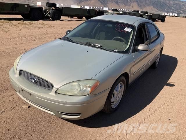 Ford Taurus SE Cars