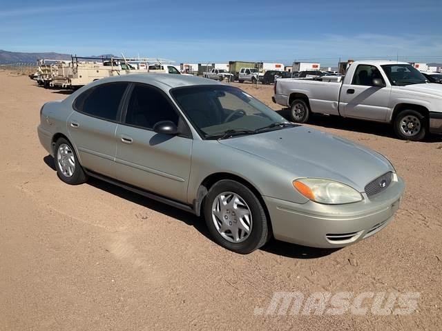 Ford Taurus SE Cars
