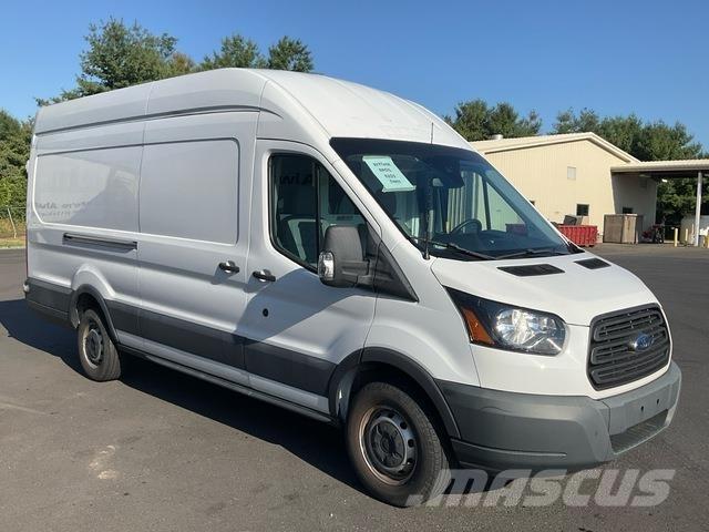 Ford Transit Box trucks