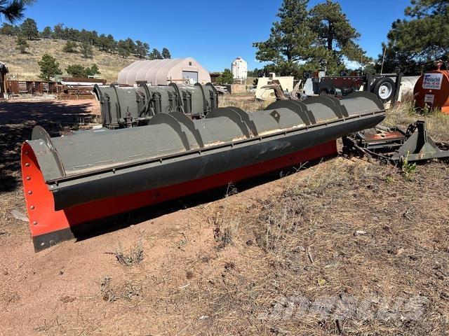  Frink 5016 PF Snow blades and plows