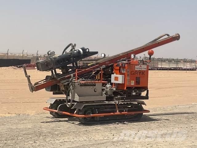  Gayk HRE3000 Vibratory pile drivers