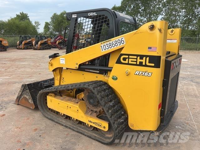 Gehl RT165 Skid steer loaders