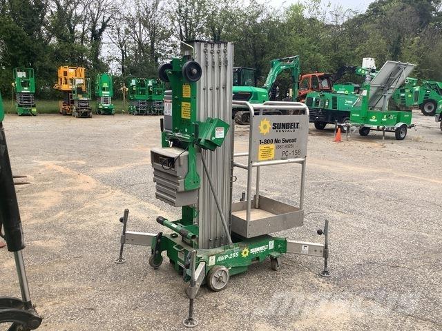 Genie AWP-25S Used Personnel lifts and access elevators