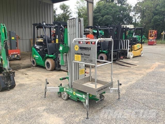 Genie AWP-25S Used Personnel lifts and access elevators