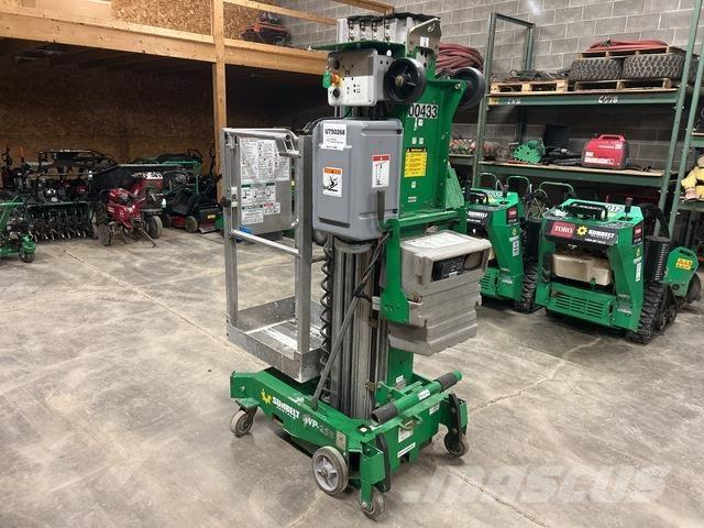 Genie AWP-25S Used Personnel lifts and access elevators