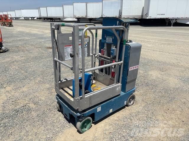 Genie GR-12 Used Personnel lifts and access elevators