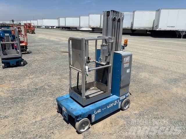Genie GR-20 Used Personnel lifts and access elevators