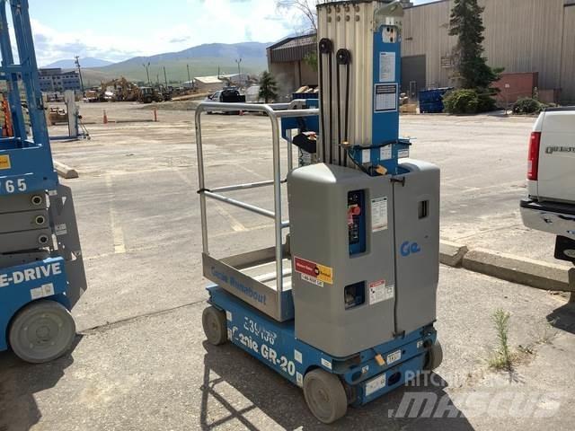 Genie GR-20 Used Personnel lifts and access elevators