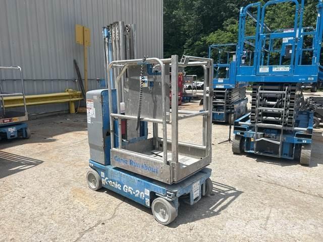 Genie GR-20 Used Personnel lifts and access elevators