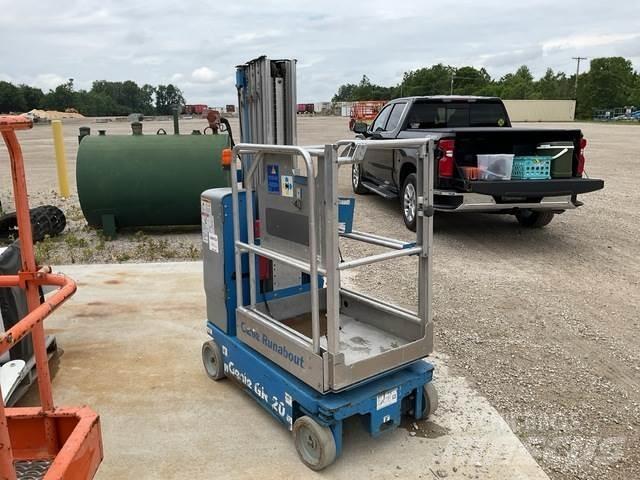 Genie GR-20 Used Personnel lifts and access elevators