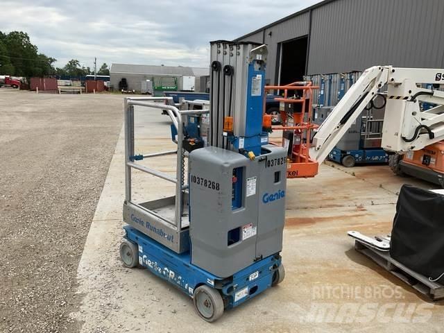 Genie GR-20 Used Personnel lifts and access elevators