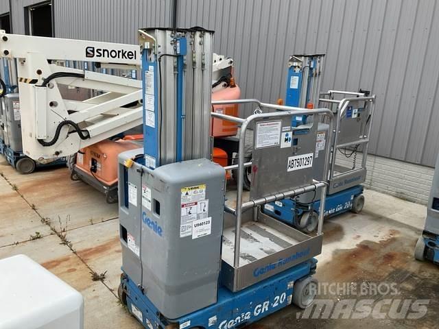 Genie GR-20 Used Personnel lifts and access elevators