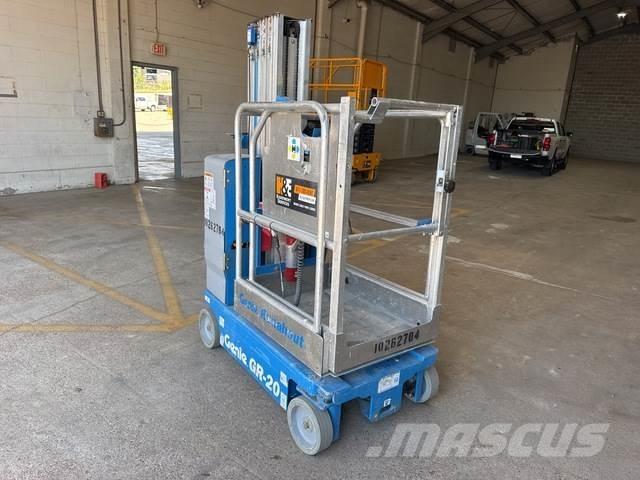 Genie GR-20 Used Personnel lifts and access elevators