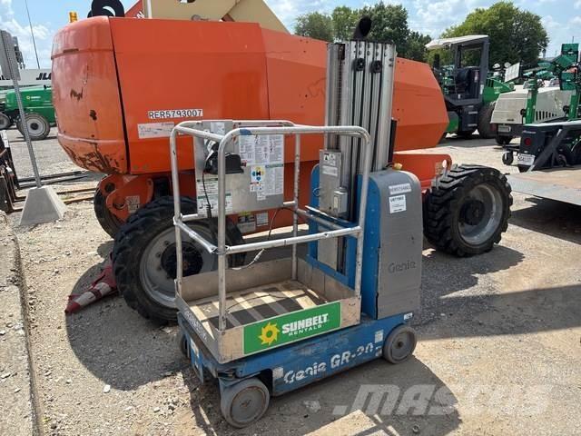 Genie GR-20 Used Personnel lifts and access elevators