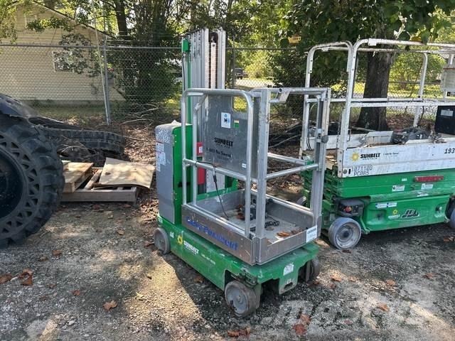 Genie GR-20 Used Personnel lifts and access elevators