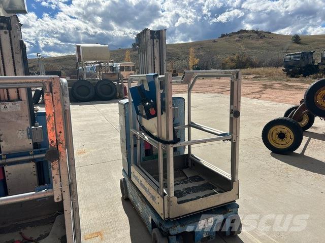 Genie GR-20 Used Personnel lifts and access elevators