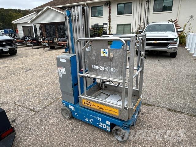Genie GR-20 Used Personnel lifts and access elevators