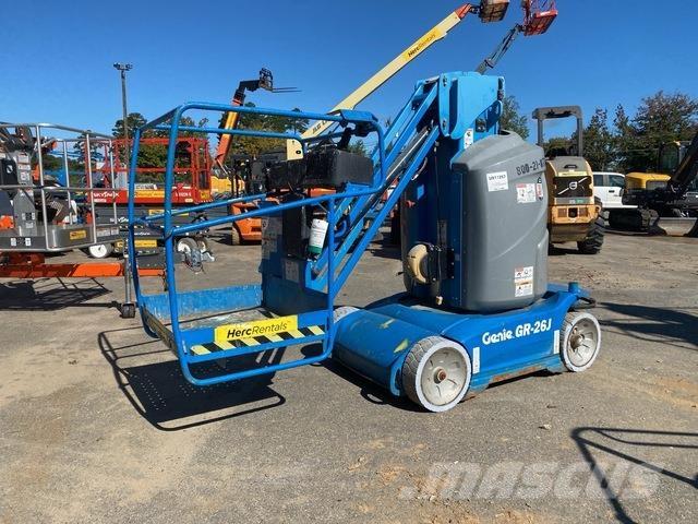 Genie GR-26J Used Personnel lifts and access elevators