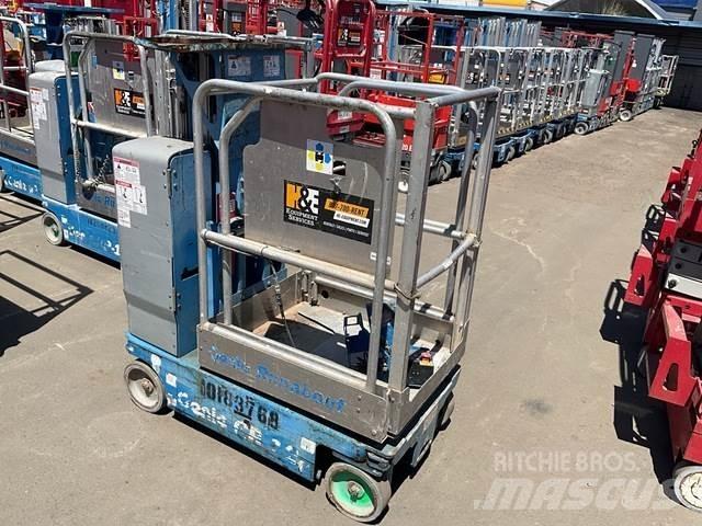 Genie GR12 Used Personnel lifts and access elevators