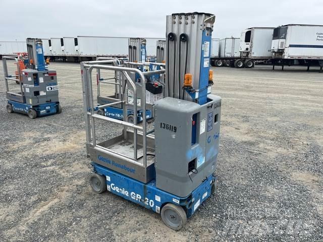 Genie GR20 Used Personnel lifts and access elevators