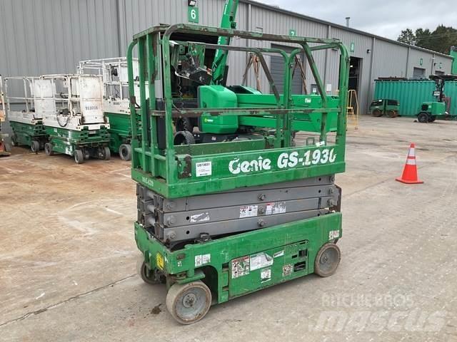 Genie GS-1930 Scissor lifts