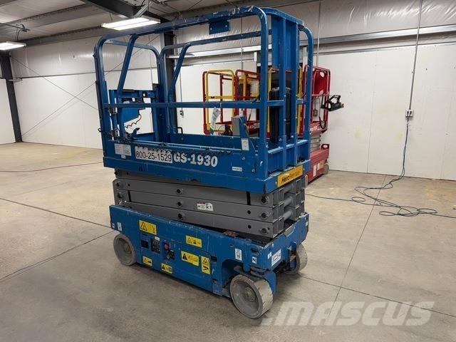 Genie GS-1930 Scissor lifts