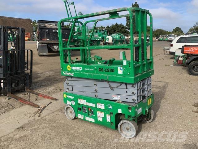 Genie GS-1930 Scissor lifts