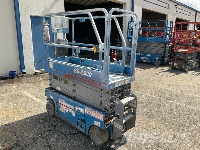 Genie GS-1930 Scissor lifts