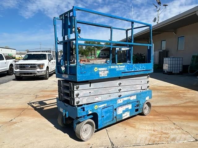 Genie GS-2632 Scissor lifts