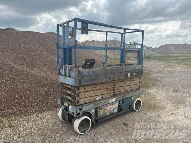 Genie GS-2632 Scissor lifts
