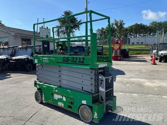 Genie GS-3232 Scissor lifts