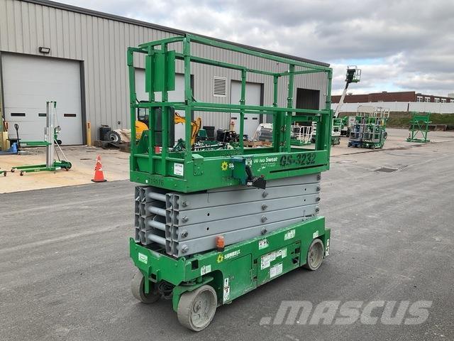 Genie GS-3232 Scissor lifts