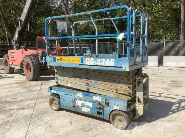 Genie GS-3246 Scissor lifts