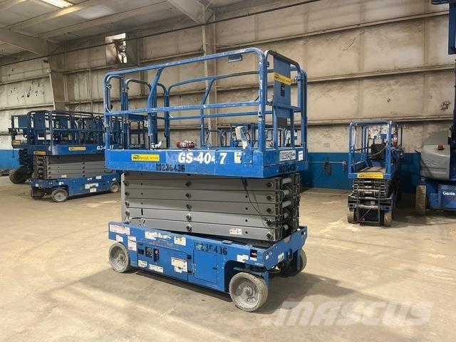 Genie GS-4047 Scissor lifts