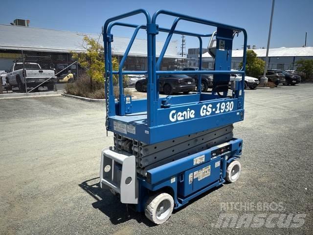 Genie GS1930 Scissor lifts