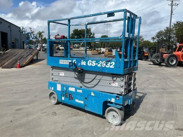 Genie GS2632 Scissor lifts