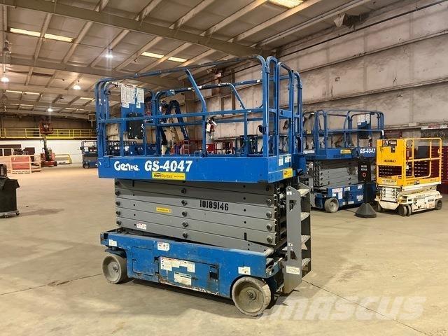 Genie GS4047 Scissor lifts