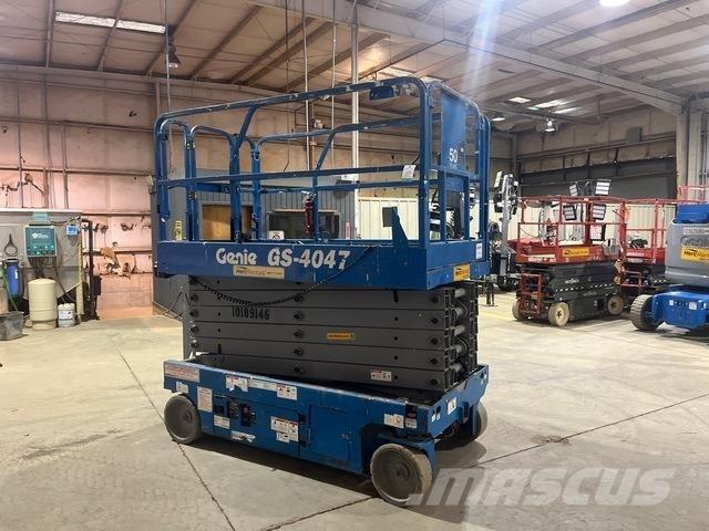 Genie GS4047 Scissor lifts