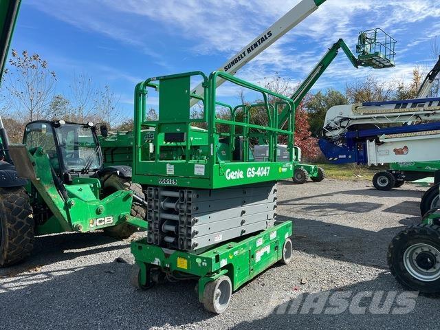 Genie GS4047DC Scissor lifts