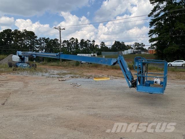 Genie S-125 Telescopic boom lifts