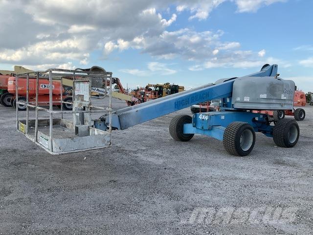 Genie S-40 Telescopic boom lifts