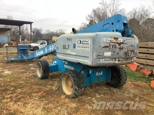 Genie S-60 Telescopic boom lifts