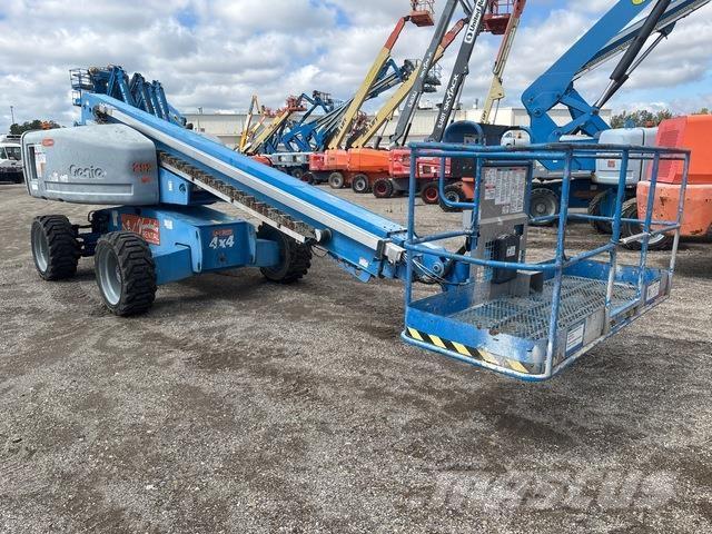 Genie S-60X Telescopic boom lifts